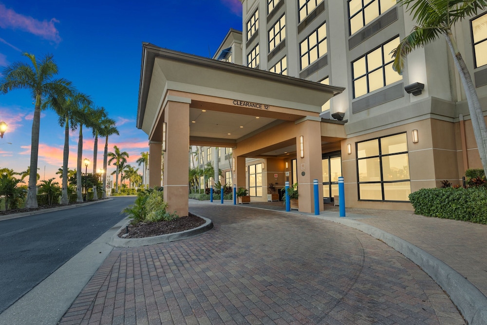 Four Points by Sheraton Punta Gorda Harborside - photo 100