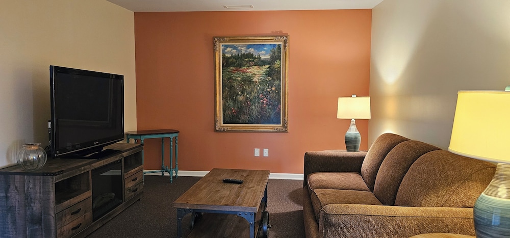 Beverly hills inn - photo 26