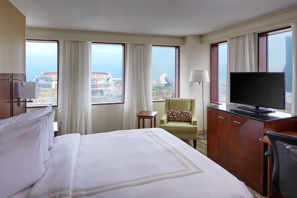 Cleveland Marriott Downtown at Key Tower - photo 11