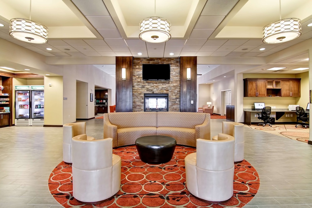 Homewood Suites by Hilton Woodbridge - photo 3