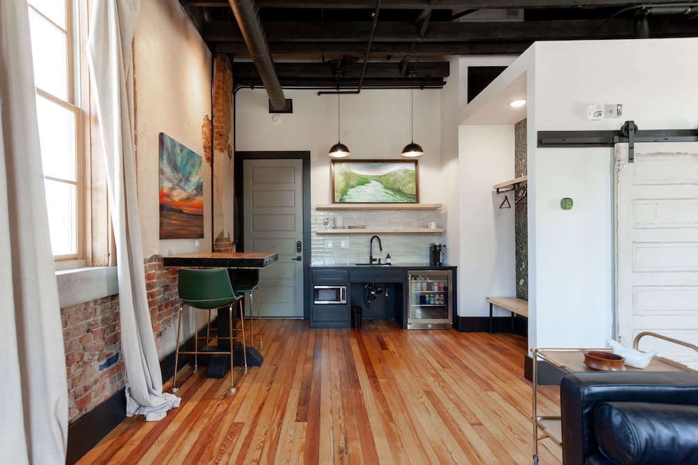 The Lofts 3rd and Main - photo 34