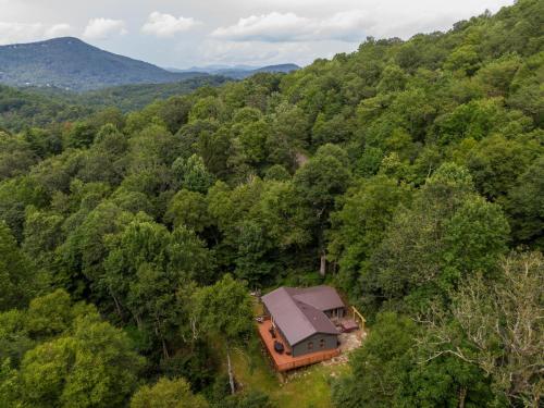 Snaggys Retreat in Boone, United States