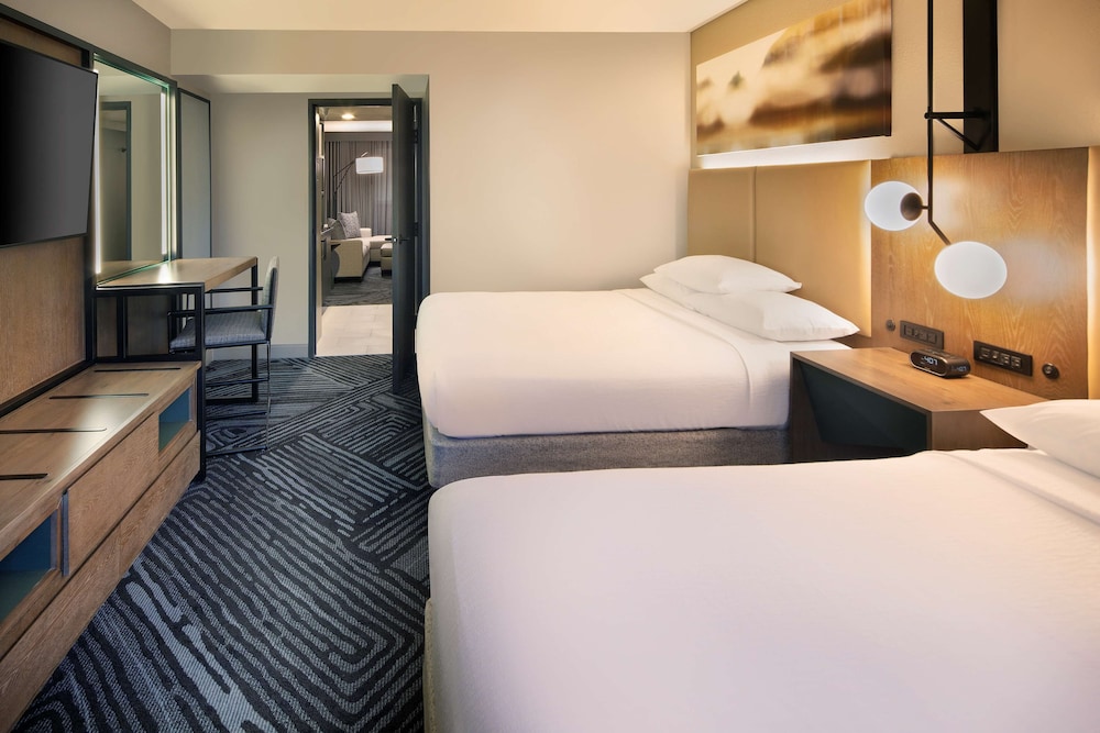 Embassy Suites by Hilton San Rafael at Marin Center - photo 11