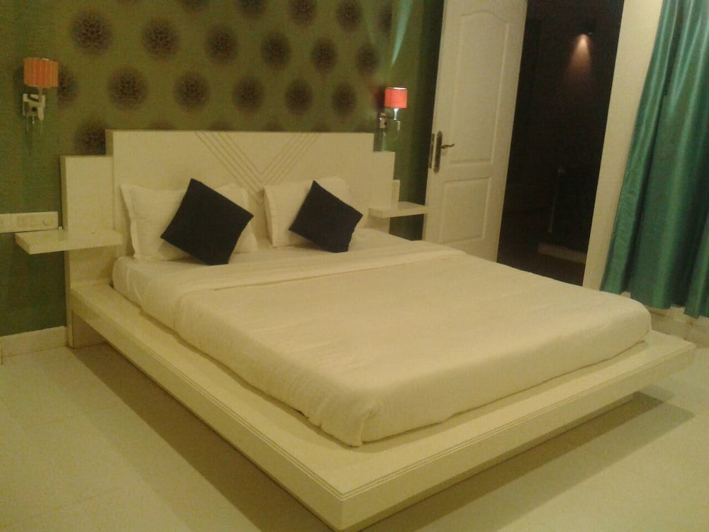 Paparazzi Resort — Calangute — photo 2