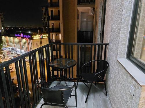 Luxury 2 BR Apartment in Isani