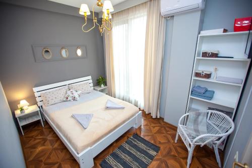 Old Alley Apartment — 4-Star Luxury Hotel in Tbilisi, Georgia