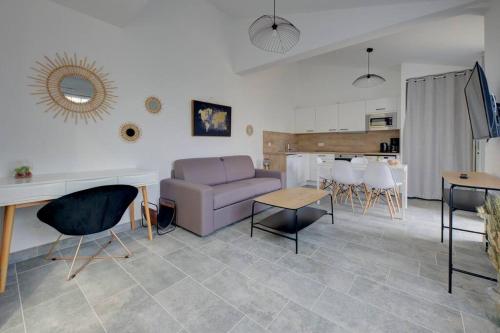 Les Forges Fond — hotel in Avoine