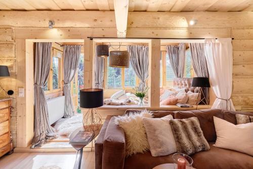 Gorska Osada Luxury Chalets Zakopane — 4-Star Luxury Hotel in Poronin, Poland