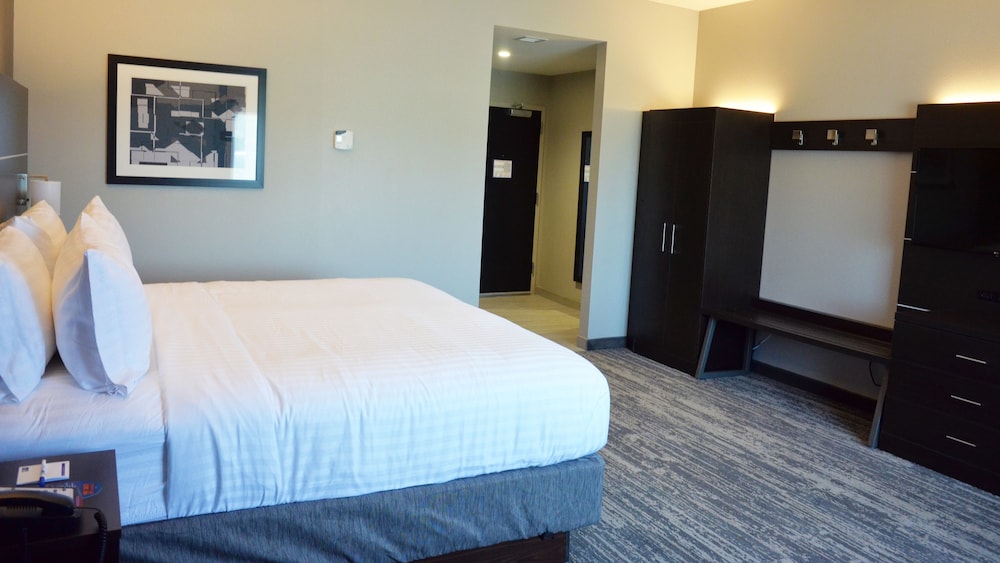 Holiday Inn Express & Suites Jacksonville W I295 and I10 by IHG - photo 11