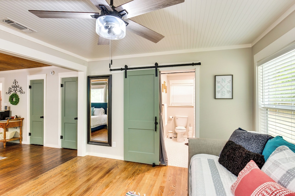Lindale Vacation Rental with Deck and Grill - photo 8