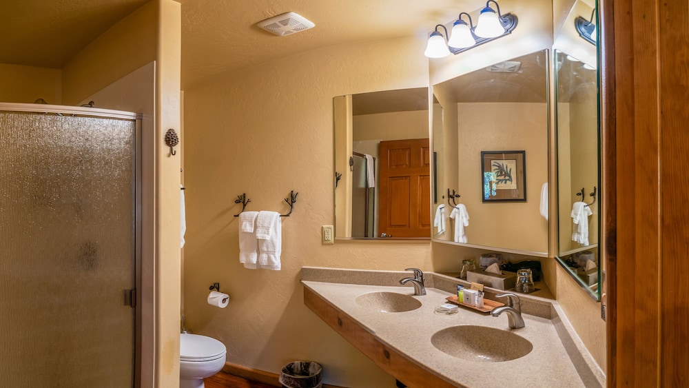 Callahan's Mountain Lodge - photo 59