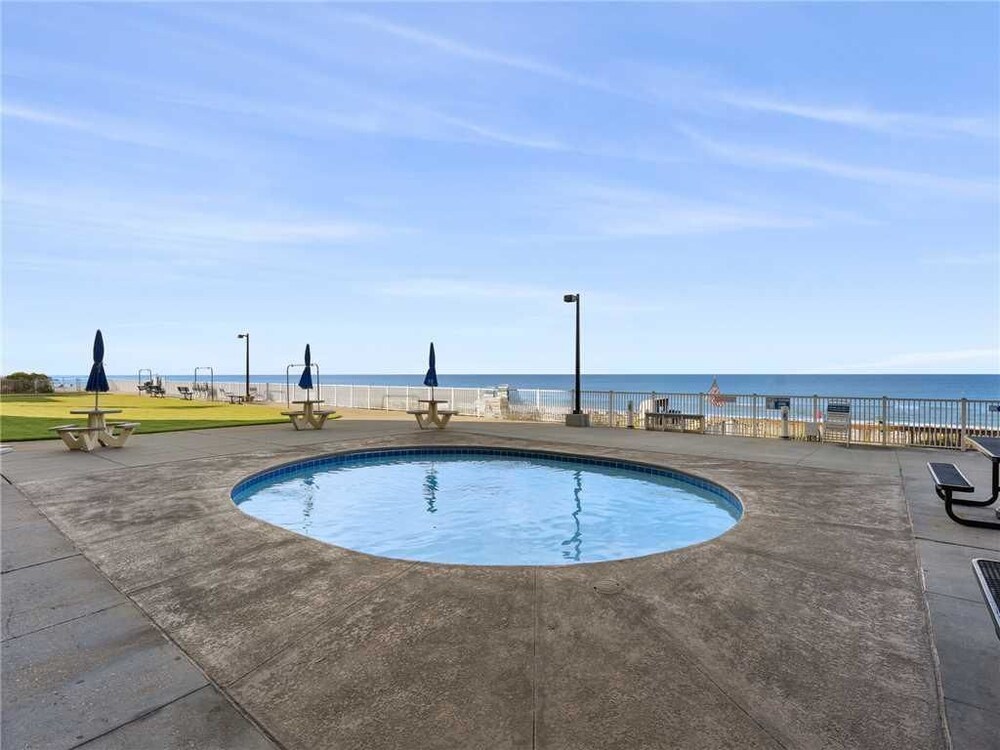 Regency Towers 505 One Bedroom Condo - photo 16