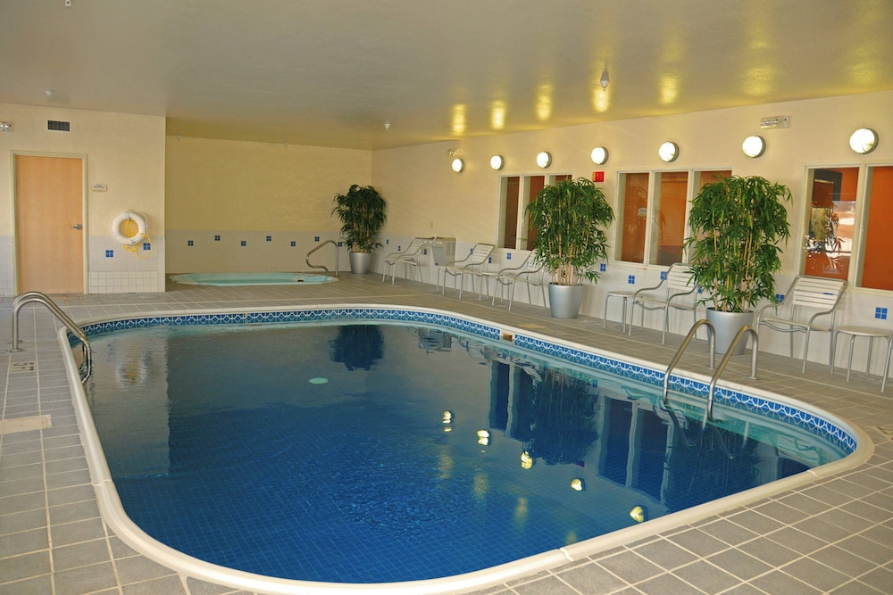 Fairfield Inn & Suites by Marriott Spearfish - photo 25