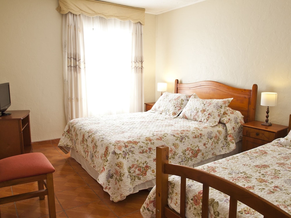 Hotel Cristobal Colon