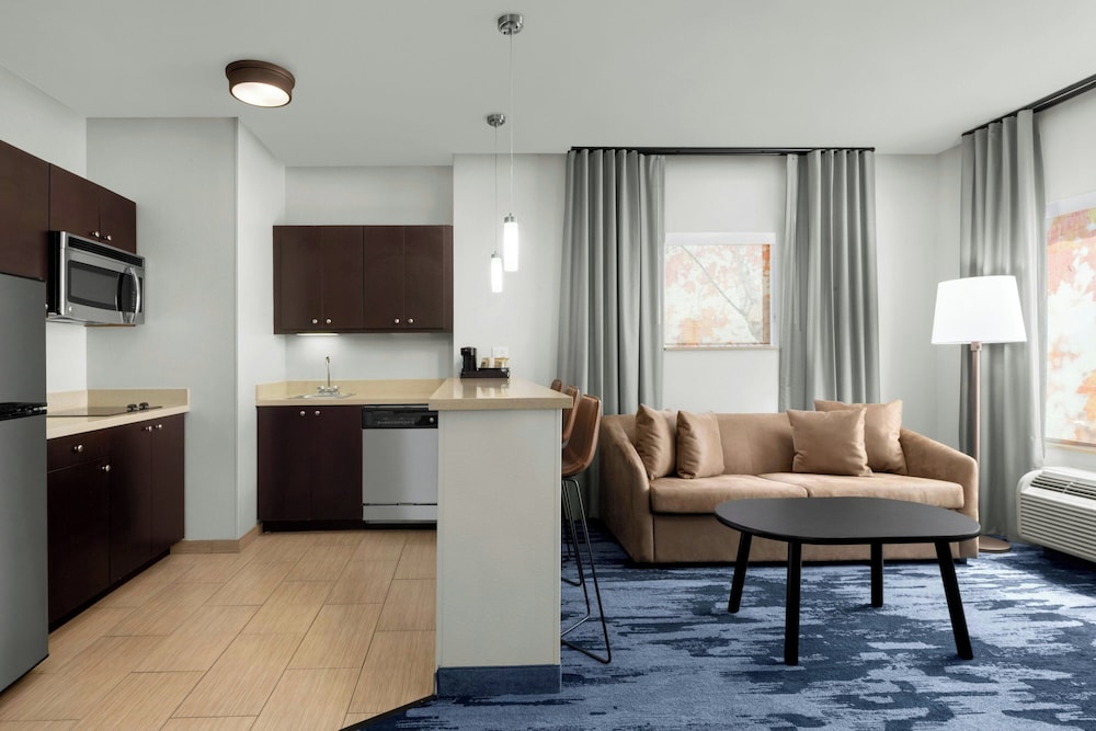 Fairfield Inn & Suites Riverside Corona Norco - photo 12