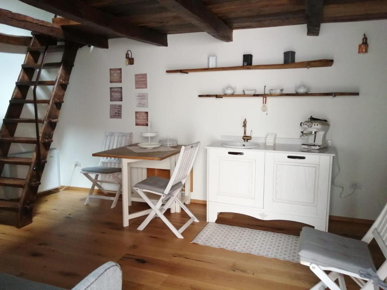 B&B e Home Restaurant S’Ispera monolocale ad uso esclusivo — Fonni — photo 4