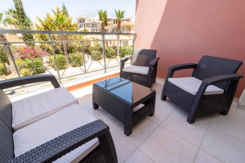 Apartment Marilena Modern 2 BR Stay near Venus Beach Hotel in Paphos, Cyprus