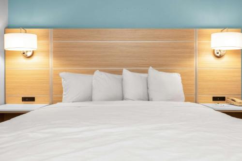 SureStay by Best Western San Francisco Marina District - photo 16