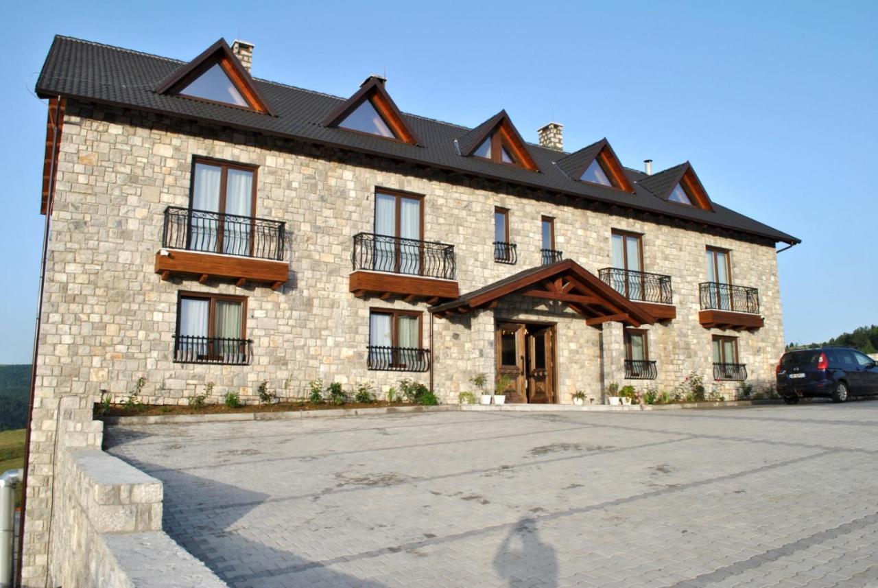 Boutique Vila Fidani — 4-Star Luxury Hotel in Voskopoje, Albania