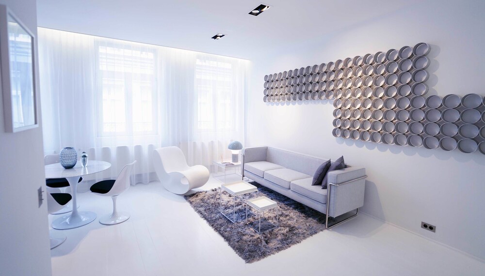 White Room — 4-Star Luxury Hotel in Brussels, Belgium
