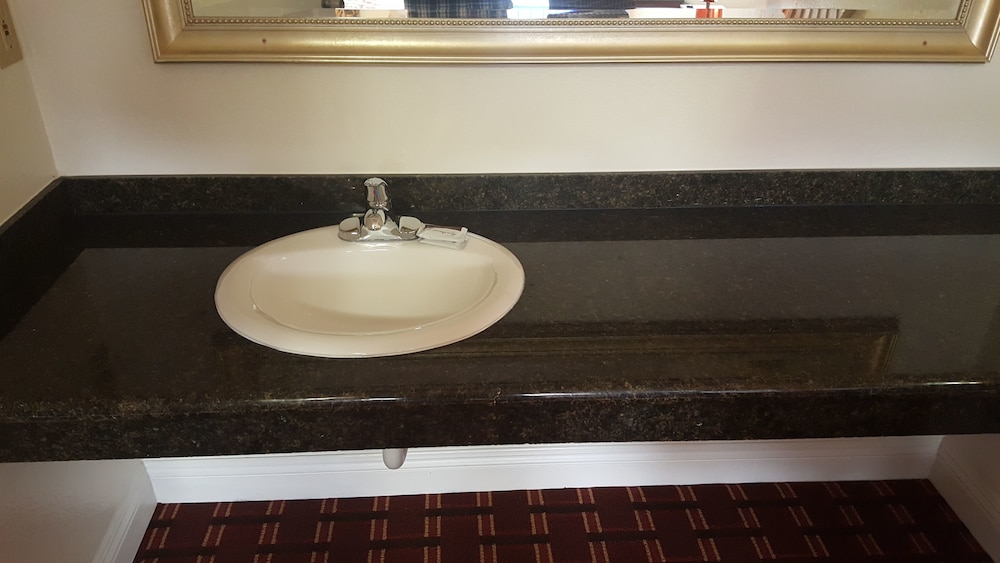 Flamingo Inn Long Beach - photo 39