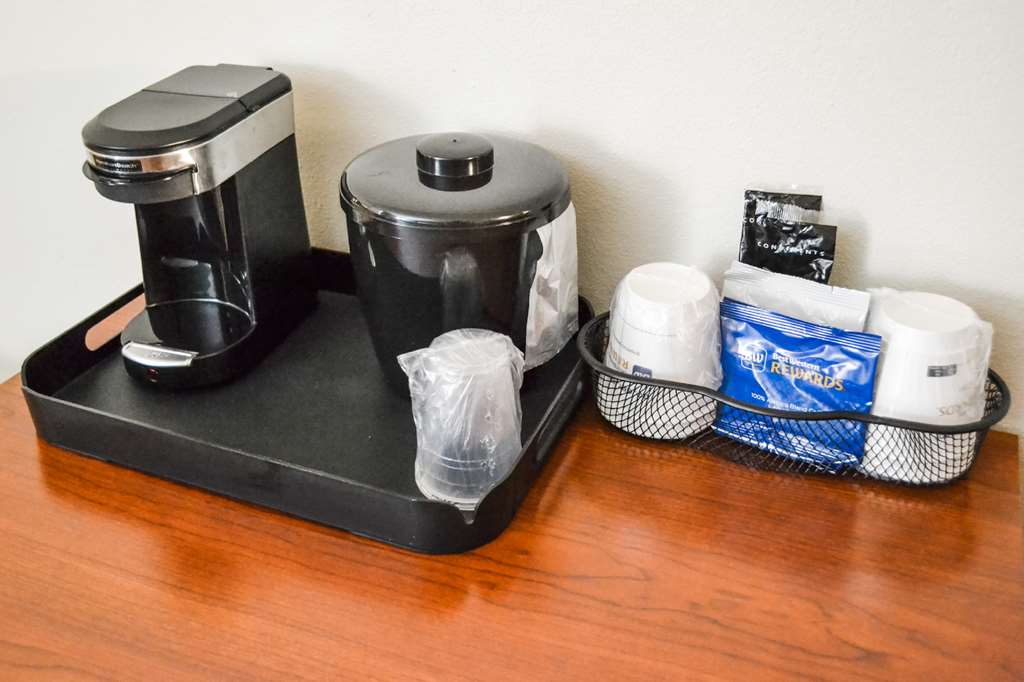 SureStay Hotel by Best Western Bowling Green North - photo 16