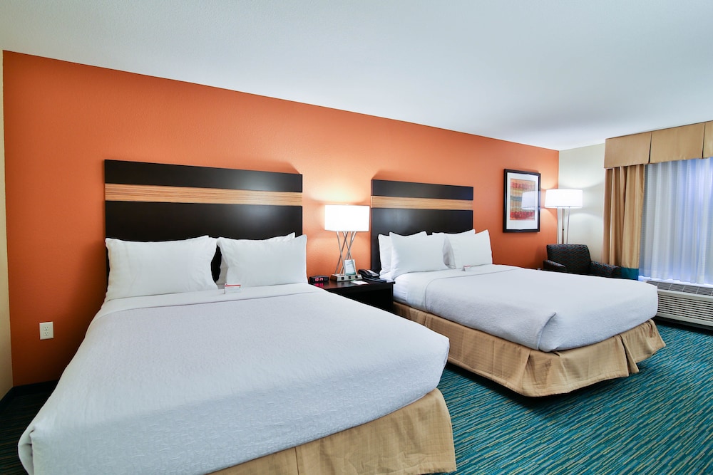 Holiday Inn Bismarck by IHG - photo 14
