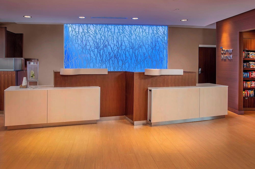 Fairfield Inn & Suites by Marriott Harrisburg International Airport - photo 2