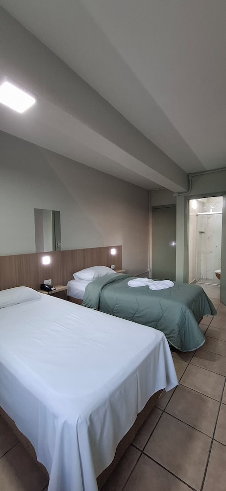 Hotel Romanville in Chapeco, Brasil