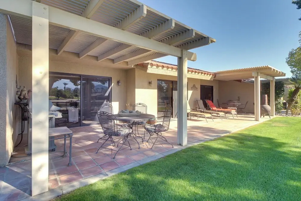 Pet friendly Palm Desert Gem on Golf Course - photo 31