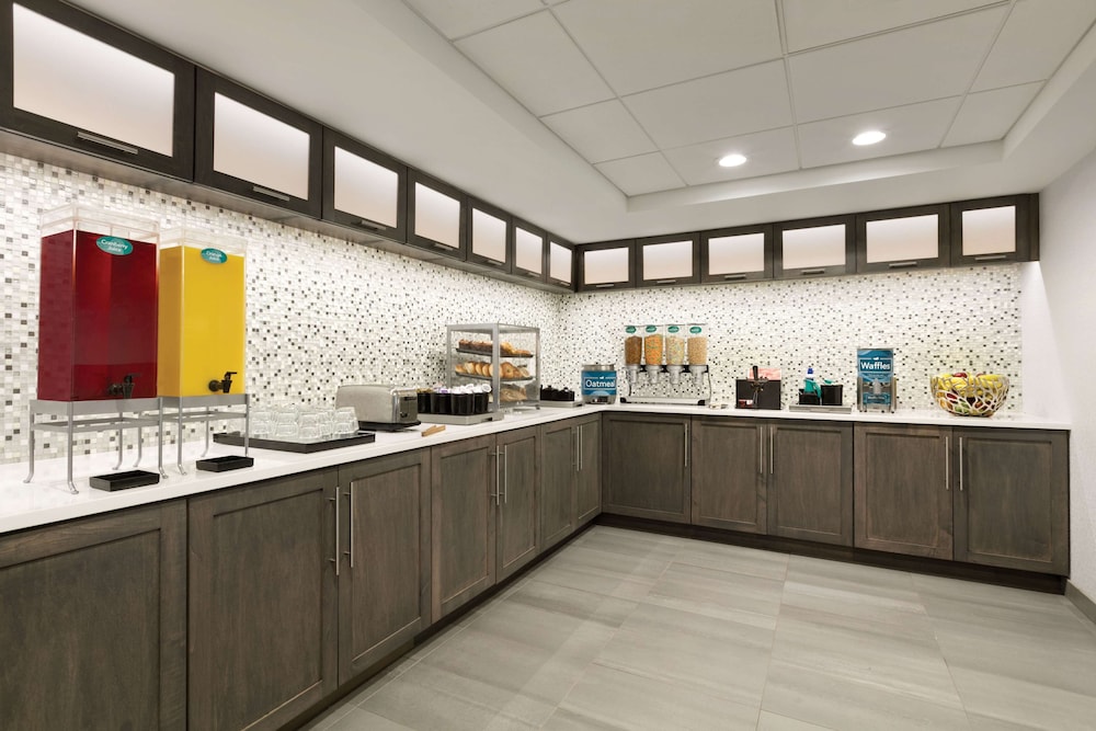 Homewood Suites by Hilton Williamsburg - photo 46