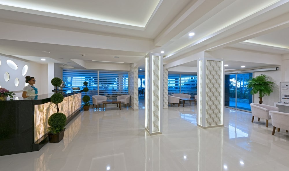 Kleopatra Life Hotel & SPA — Alanya — photo 2