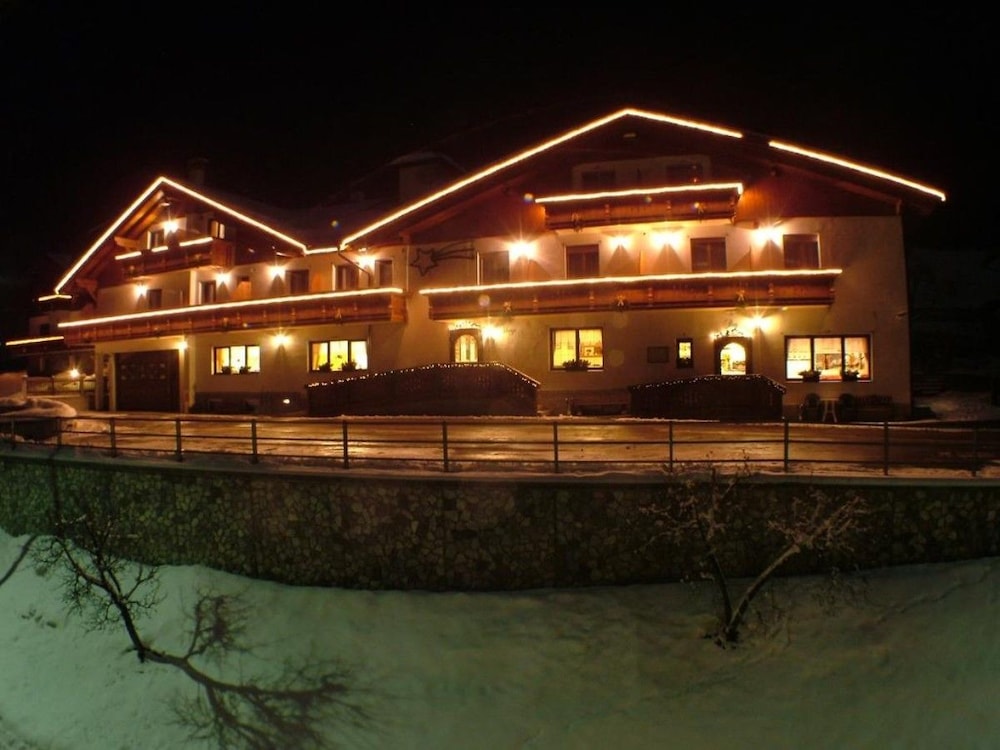Al Sole Albergo Ristorante - carbon neutral hotel in Tarvisio