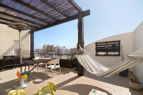 Algarve Apartment Faro Excellent Location — 4-Star Luxury Hotel in Faro, Portugal