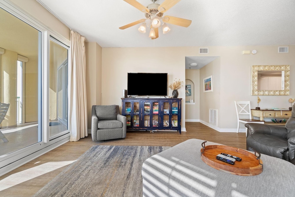 Beach Colony Tower 5B - photo 13