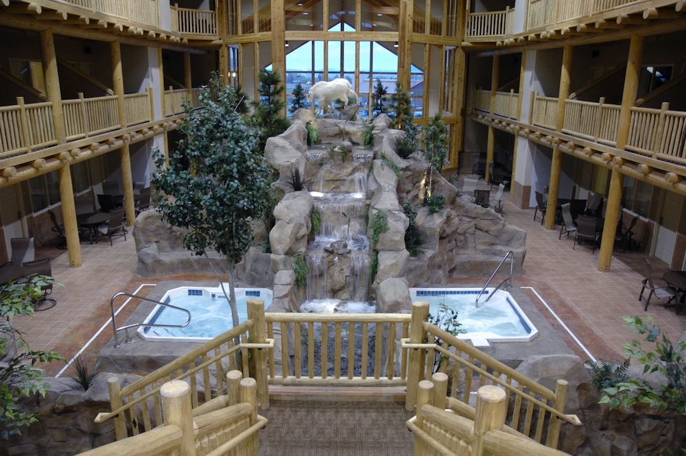Casper C'mon Inn Hotel & Suites - photo 30