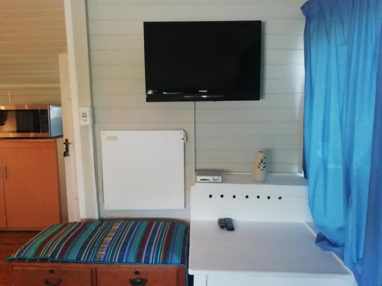 Swiss Cottage Guest House