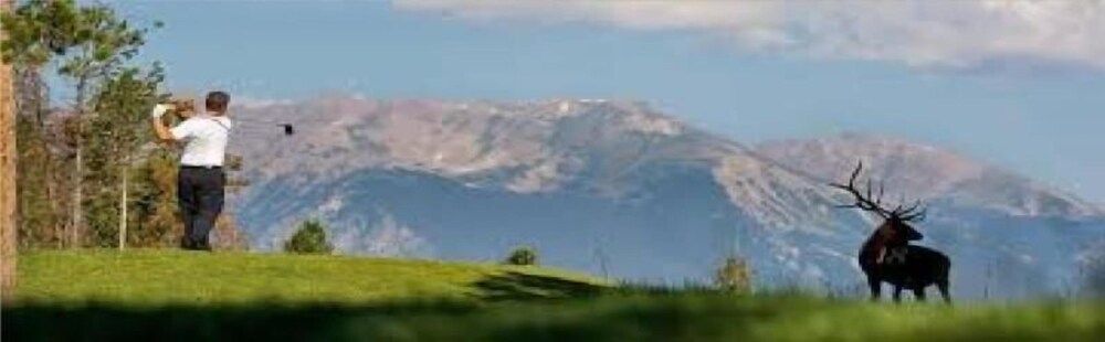 Arapahoe Inn - carbon neutral hotel in Keystone