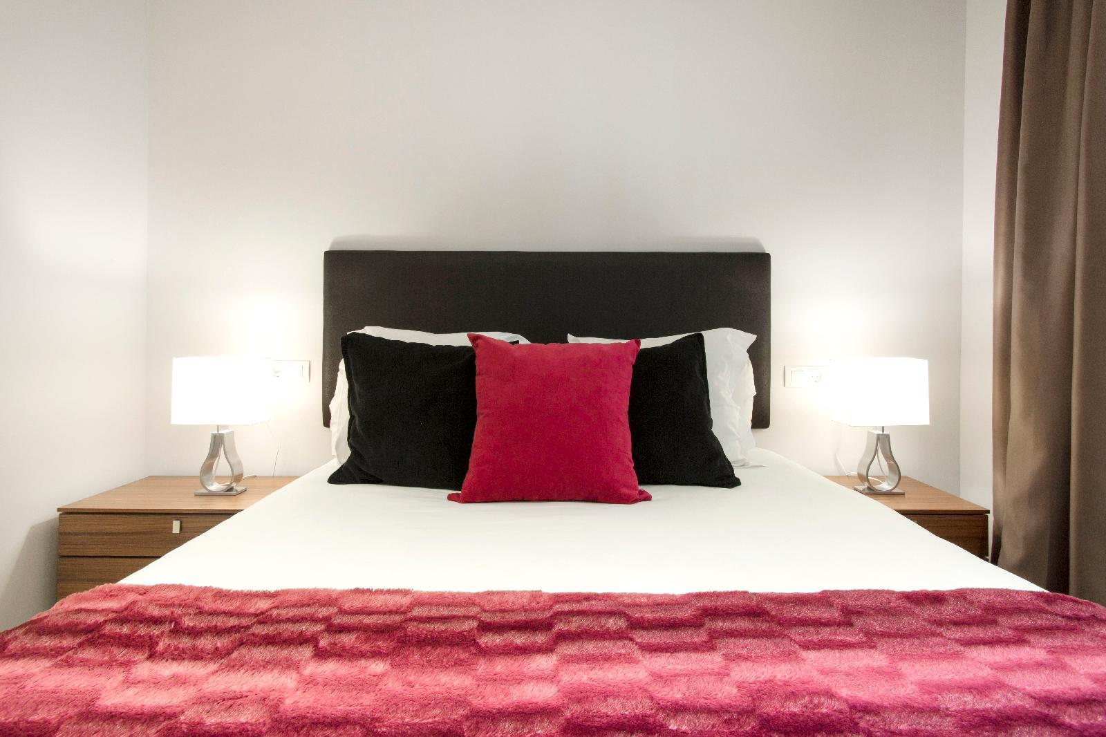 Weflating Eixample — 4-Star Luxury Hotel in Barcelona, Spain