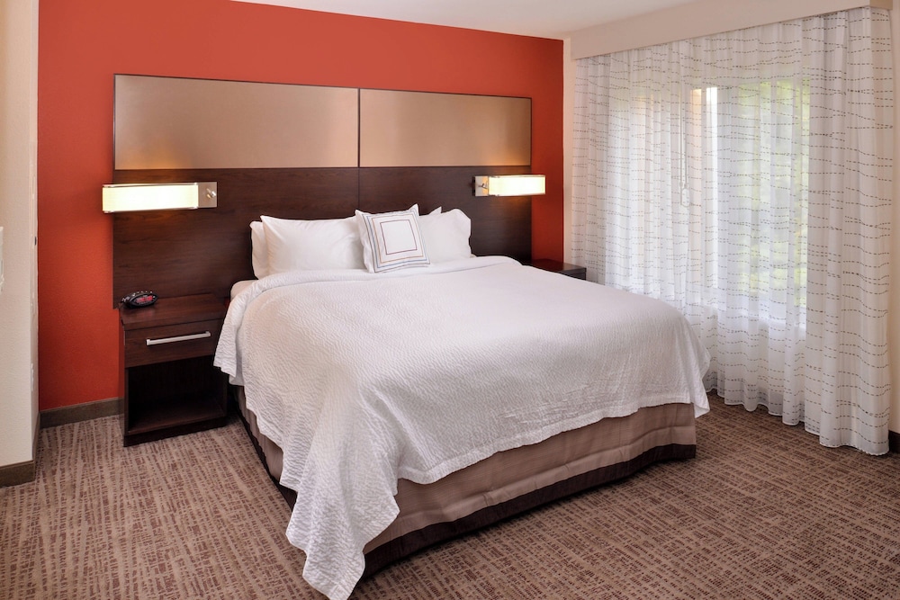 Residence Inn East Lansing - photo 10