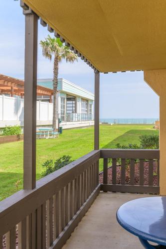 Tiki 122 — 4-Star Luxury Hotel in South Padre Island, United States
