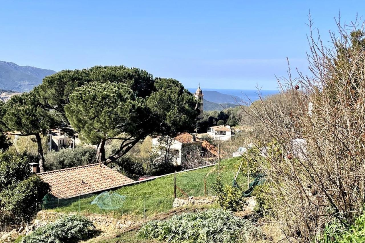 Casamea Rez de Villa Famille Vue Mer Clim1 — 4-Star Luxury Hotel in Appietto, France