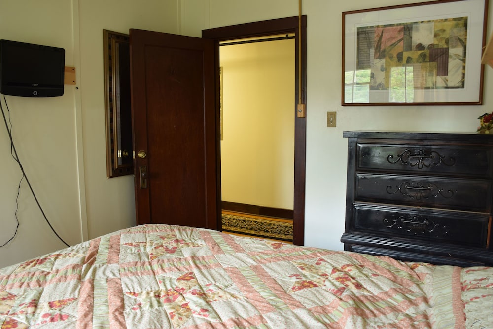 The Baseball Hotel - photo 61