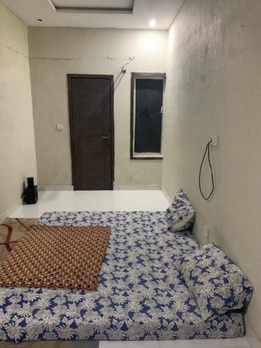 Subhan plaza - last minute hotel in Lahore