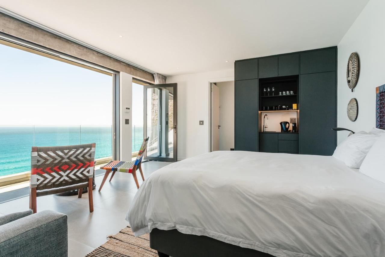 Beyond Misty Cliffs - carbon neutral hotel in Cape Town