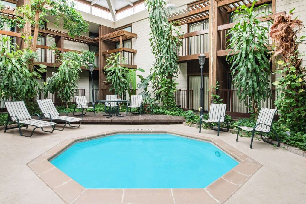 Republic Hotel of Ozona - photo 2