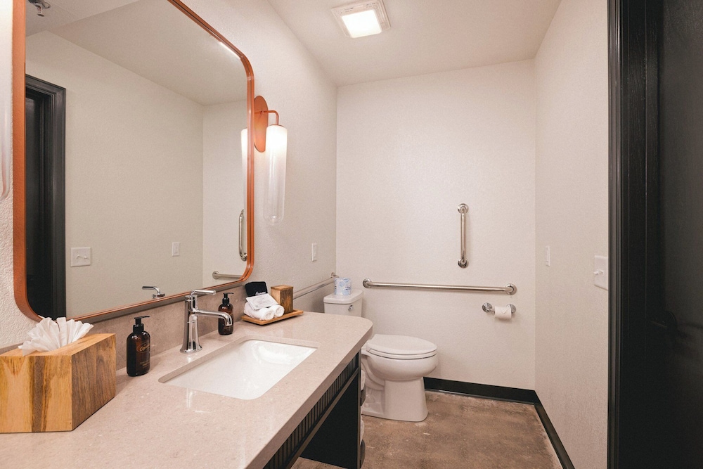 The Ozarker Lodge - photo 55
