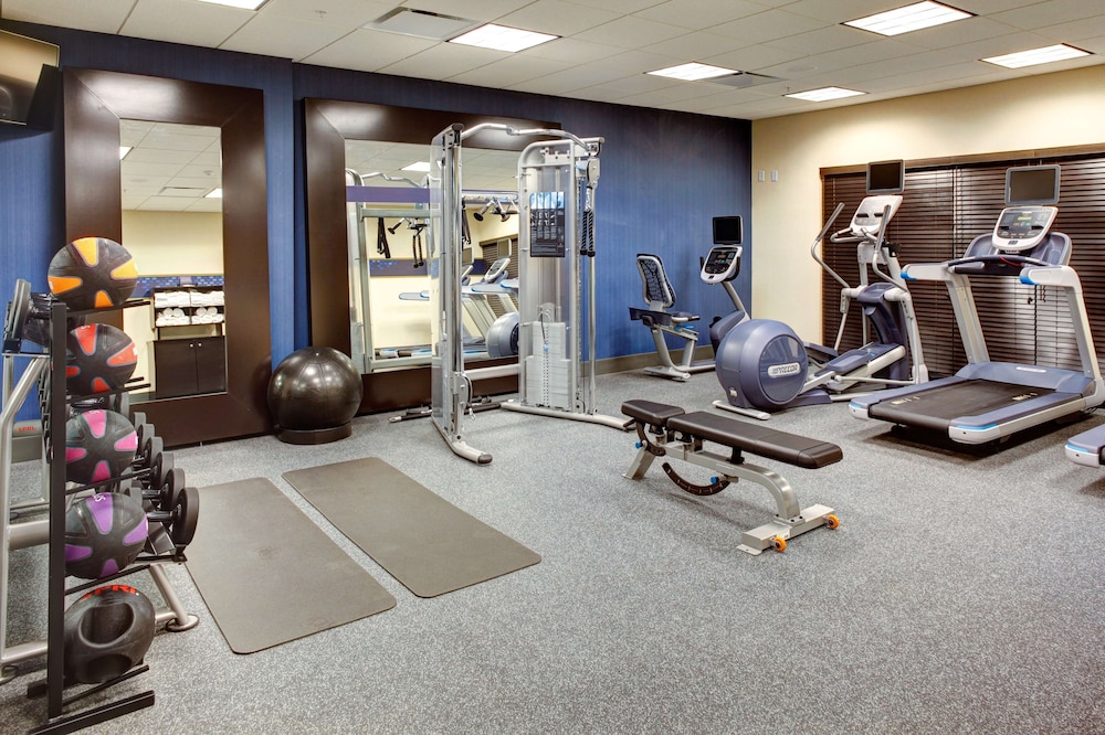 Hampton Inn & Suites Columbus - photo 40