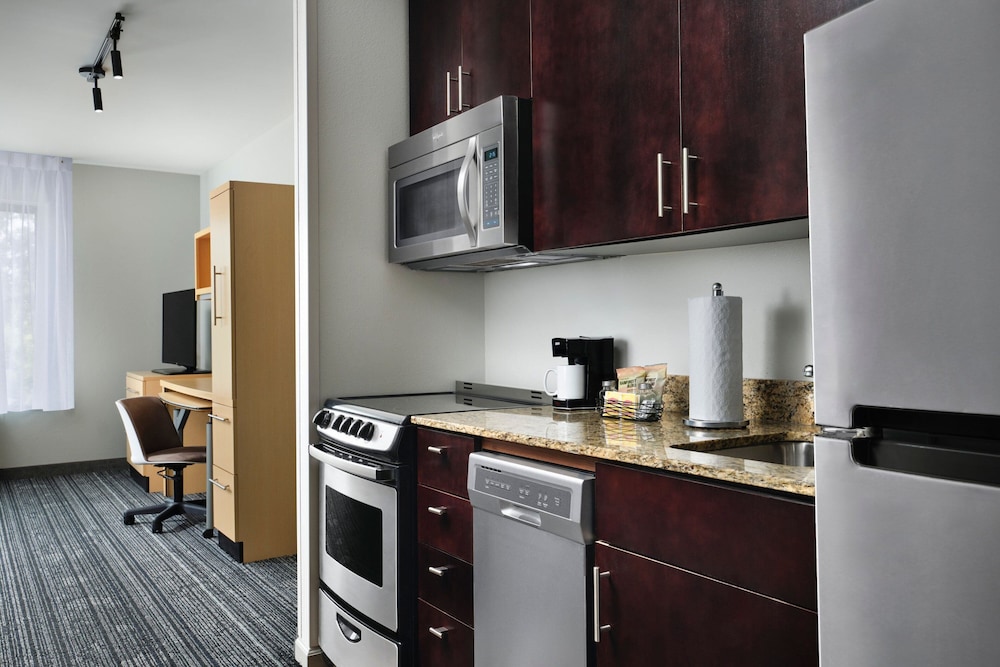 Towneplace Suites Columbia Northwest Harbison - photo 12