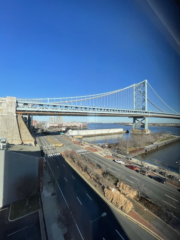 Holiday Inn Express Philadelphia Penns Landing by IHG - photo 32